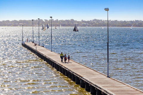 Como South Perth Villa - Travel Search 20