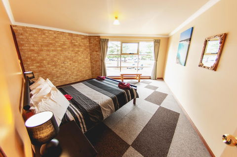 Esperance Foreshore Apartments - Tourism Guide 12