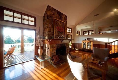The Farmhouse - Travel Search 8