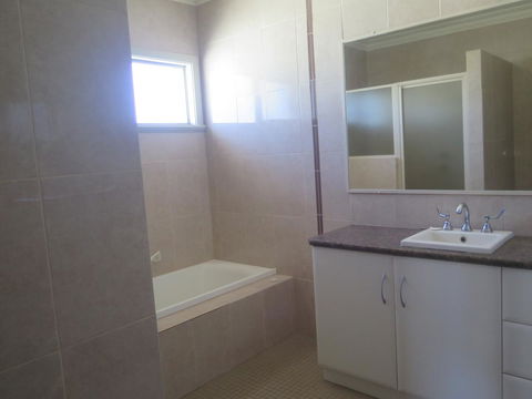 Kalbarri Riverfront Unit - Tourism Guide 11