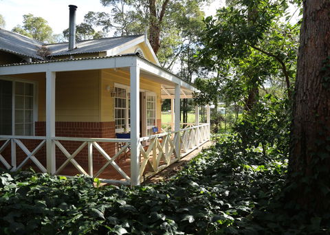 Two Sisters Chalets - Travel Agents 27