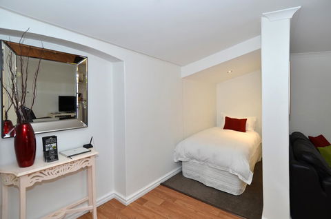 Albany Central Apartments - Travel Agents 11