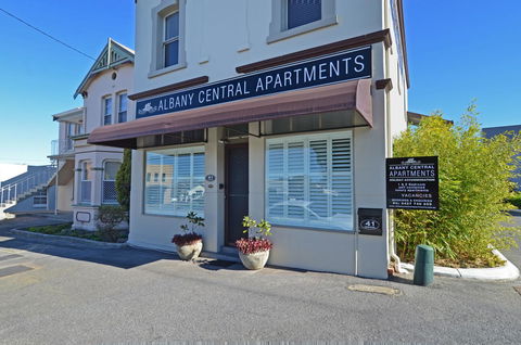Albany Central Apartments - Travel Agents 6