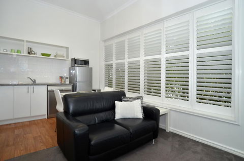 Albany Central Apartments - Travel Agents 8