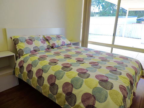 Silver Gull Family Retreat - Travel Agents 7