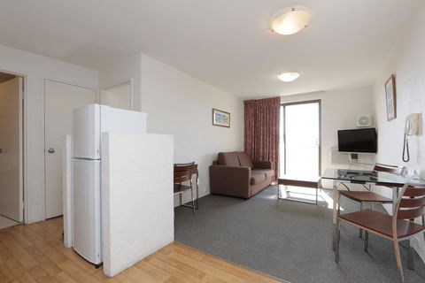 Atrium Hotel Mandurah - Travel Search 32