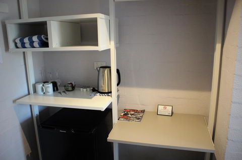 Atrium Hotel Mandurah - Travel Search 9