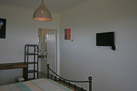 Bremer Bay B&B - Cruises Travel 12