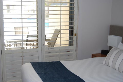 Absolute Beachfront Scarborough - Tourism Guide 6