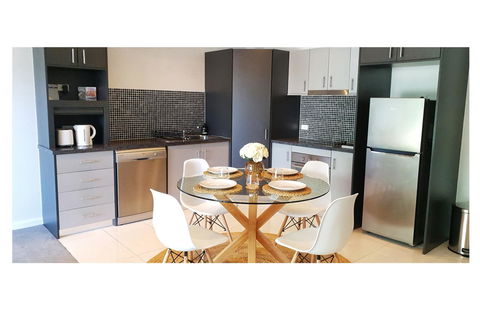Stylish 1BDR Unit In The Heart Of Subiaco - Travel Search 5