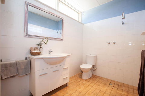 EUCLA MOTOR HOTEL - Travel Search 13