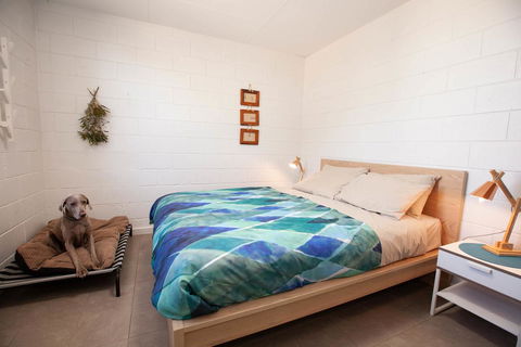 EUCLA MOTOR HOTEL - Travel Search 24