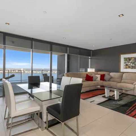 Astra Apartments Perth CBD - Tourism Guide 10