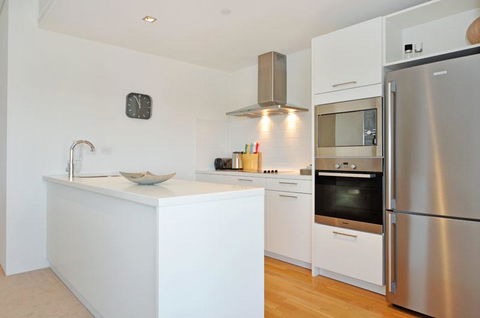 Astra Apartments Perth CBD - Tourism Guide 34