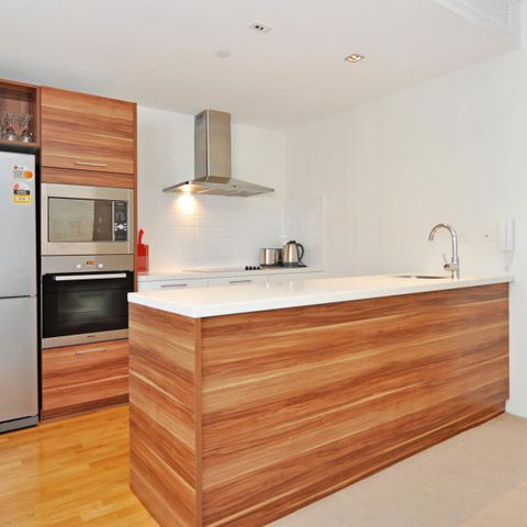 Astra Apartments Perth CBD - Tourism Guide 15