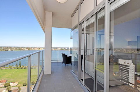 Astra Apartments Perth CBD - Tourism Guide 27