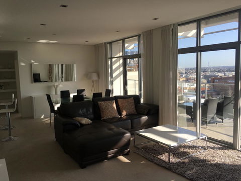 Astra Apartments Perth CBD - Tourism Guide 39