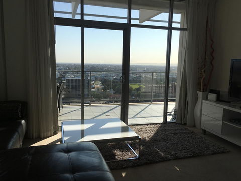 Astra Apartments Perth CBD - Tourism Guide 40