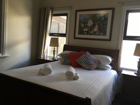 Rowley House - Travel Search 15