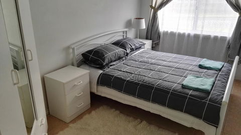 Affordable Inn - Cruises Travel 3