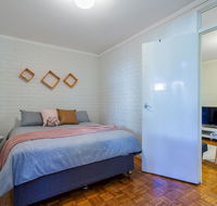 Fremantle Coastal Stay - 1 Bedroom Central Apartment - Tourism Guide