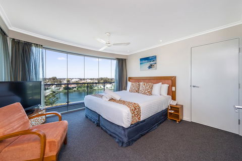 A 406 FANTASTIC OCEAN BEACH And MARINA VIEW APT - MANDURAH - Tourism Guide 12