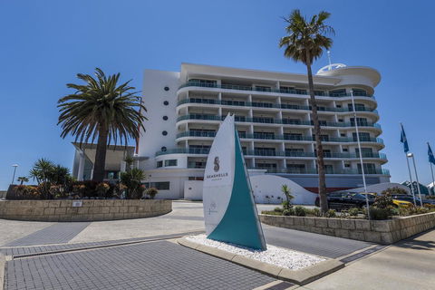 A 406 FANTASTIC OCEAN BEACH And MARINA VIEW APT - MANDURAH - Tourism Guide 3
