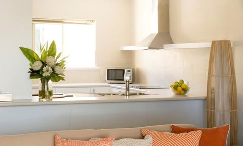 The Marina Hotel - Mindarie - Tourism Guide 19