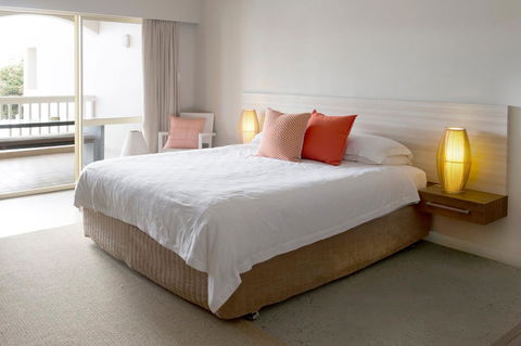 The Marina Hotel - Mindarie - Tourism Guide 5