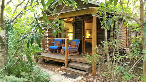 Black Cockatoo Lodge - Cruises Travel 2