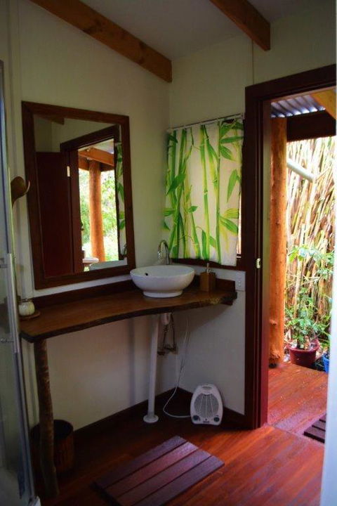 Black Cockatoo Lodge - Cruises Travel 40