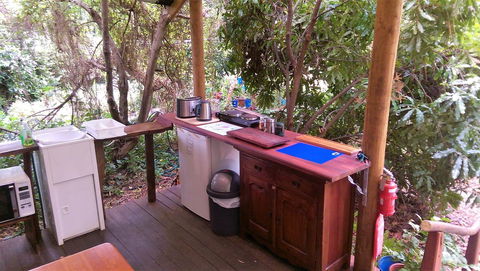 Black Cockatoo Lodge - Cruises Travel 7