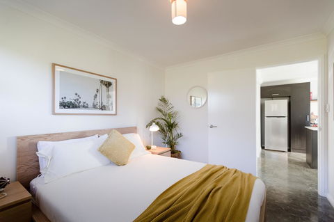 Ironstone Studio Margaret River - Tourism Guide 6