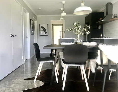 Ironstone Studio Margaret River - Tourism Guide 12