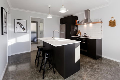 Ironstone Studio Margaret River - Tourism Guide 10