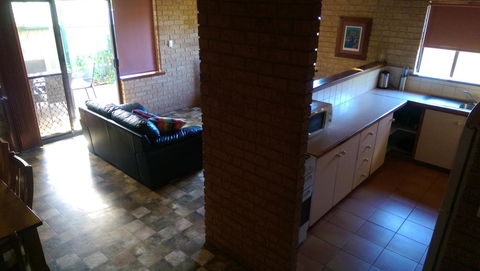 Kestrel Chalets - Travel Search 4