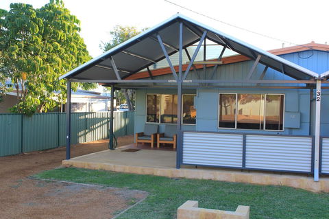 Kestrel Chalets - Travel Search 0
