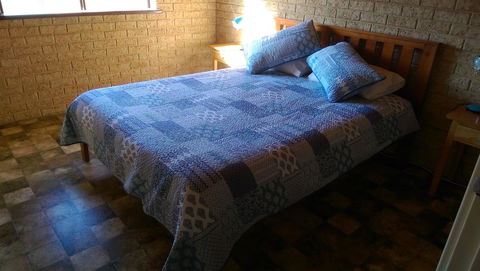Kestrel Chalets - Travel Search 7