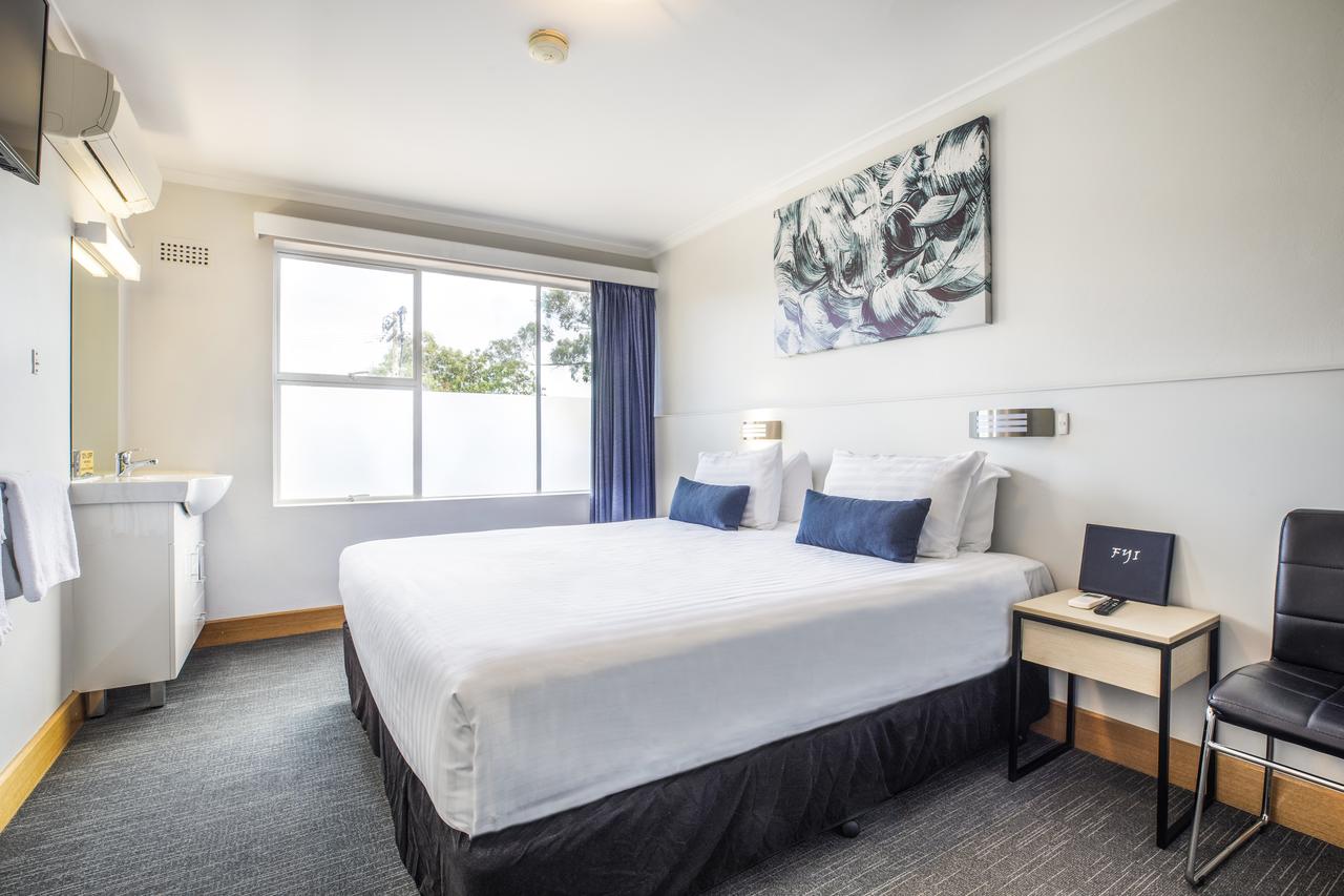 Mount Nelson TAS Travel Search