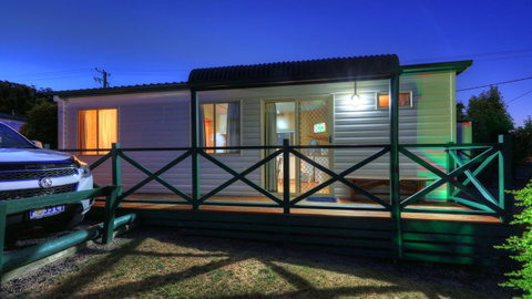 Bicheno Cabin Park - Tourism Guide 14