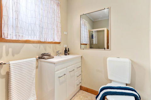 Anabel\'s Of Scottsdale - Tourism Guide 3