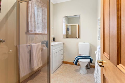 Anabel\'s Of Scottsdale - Tourism Guide 4