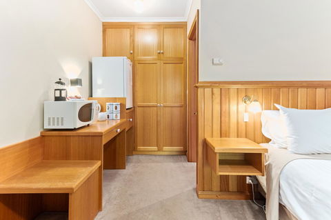 Anabel\'s Of Scottsdale - Tourism Guide 2