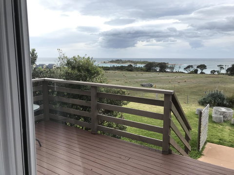 Beachend Bicheno - Tourism Guide 6