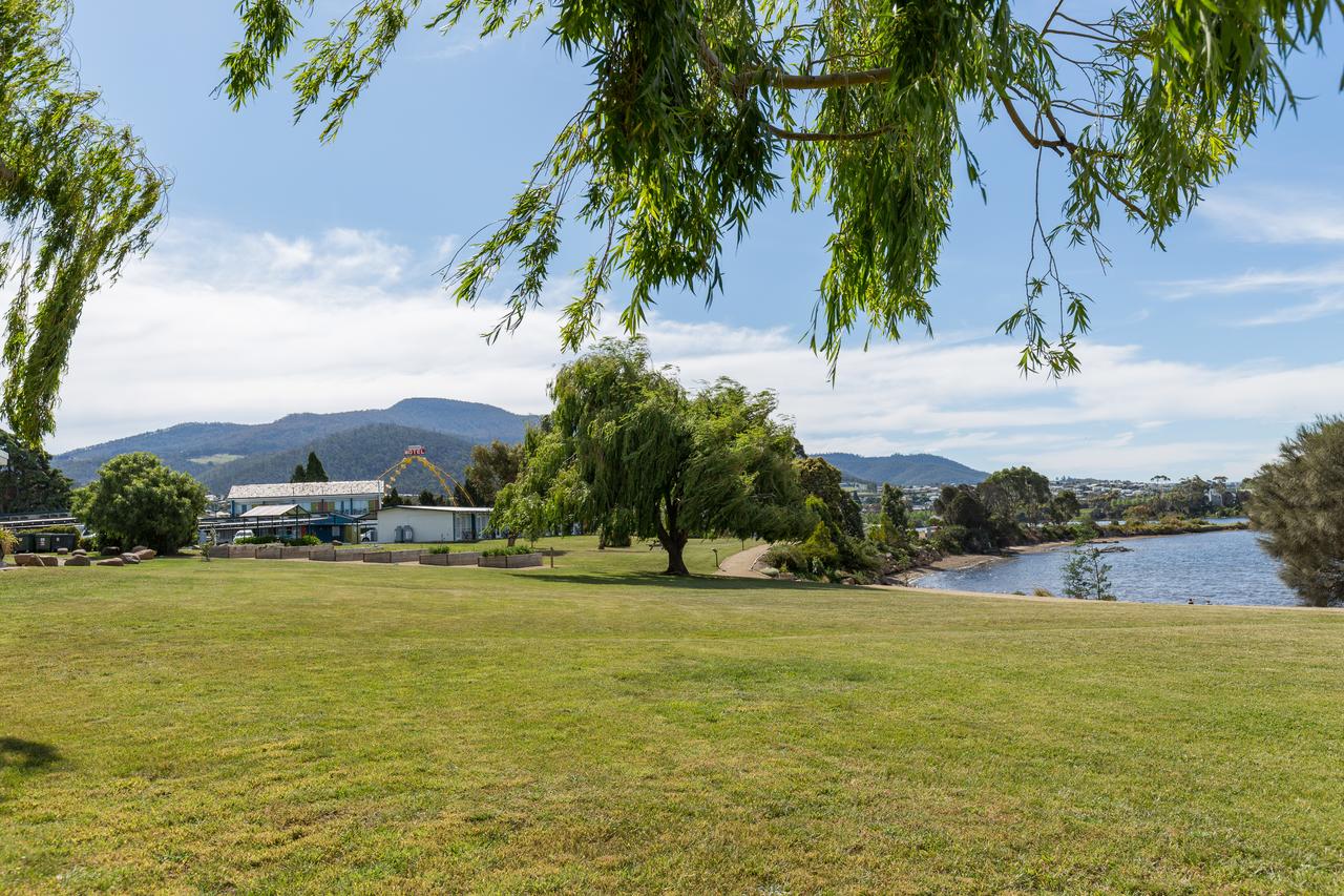 Glenorchy TAS Travel Search