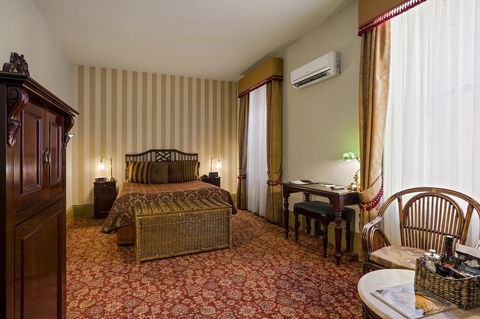 Hadley\'s Orient Hotel - Travel Search 31