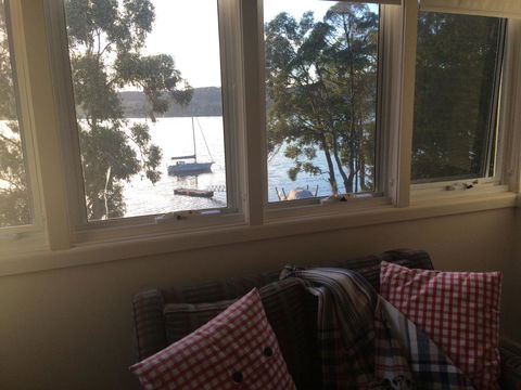 Anchorage Waterfront Retreat - Travel Search 12