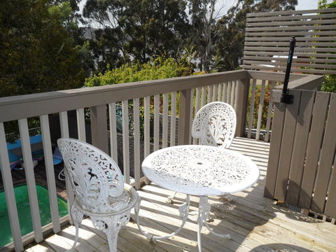 Anchorage Waterfront Retreat - Travel Search 20