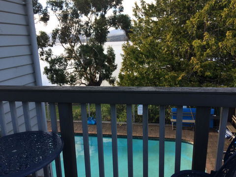Anchorage Waterfront Retreat - Travel Search 27