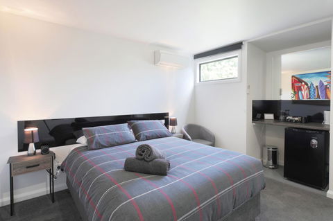 Georges Bay Apartments - Travel Search 24